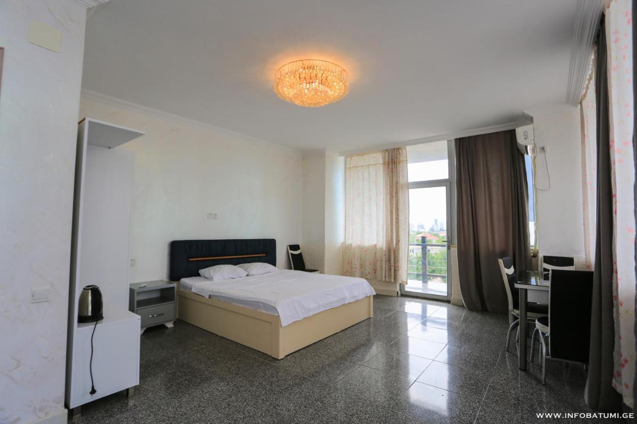 Hotel Carleone บาทูมิ ภายนอก รูปภาพ